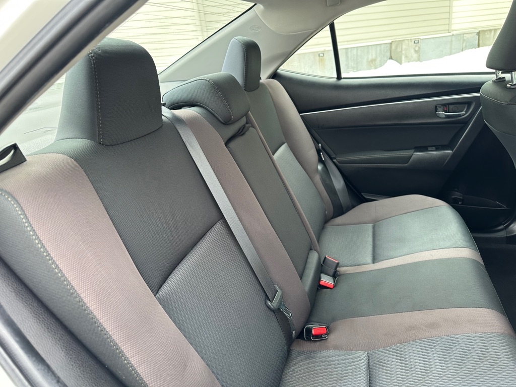 Toyota Corolla L CVT 2019