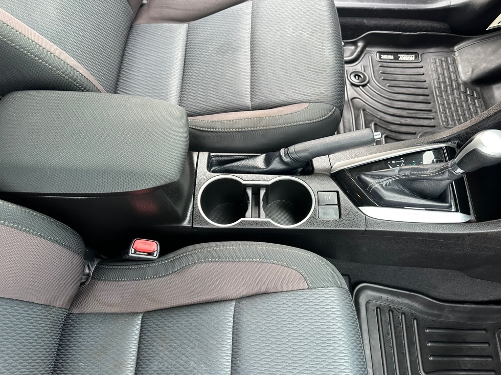 Toyota Corolla L CVT 2019