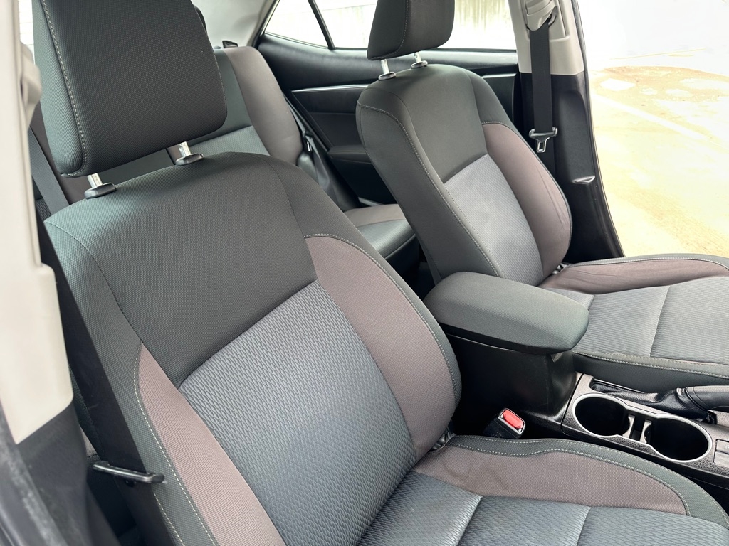 Toyota Corolla L CVT 2019