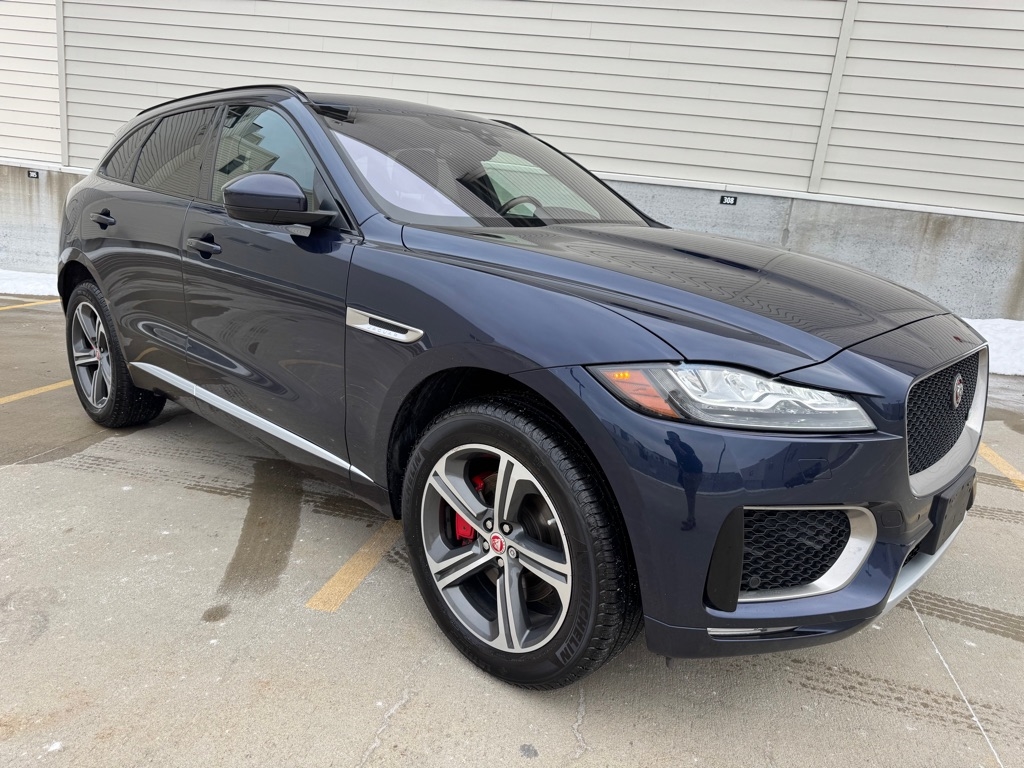 2018 Jaguar F-PACE S