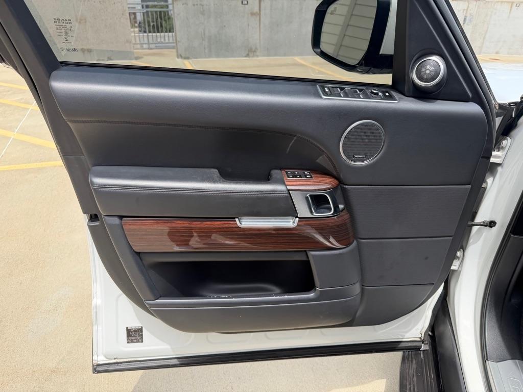 Land Rover Range Rover 3.0L V6 Supercharged HSE 2014