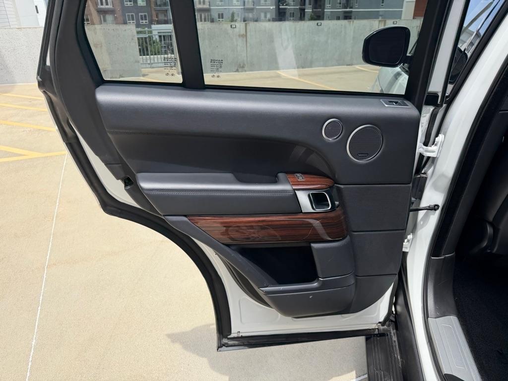 Land Rover Range Rover 3.0L V6 Supercharged HSE 2014