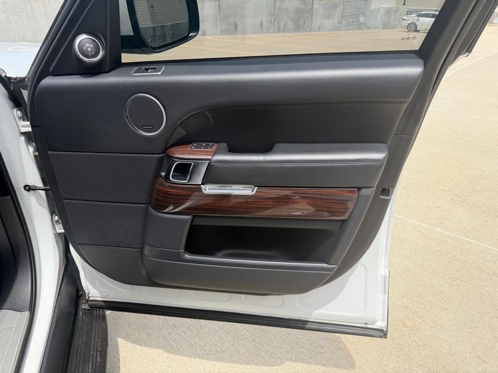 Land Rover Range Rover 3.0L V6 Supercharged HSE 2014