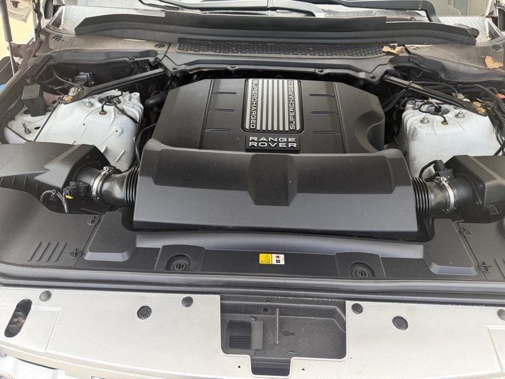 Land Rover Range Rover 3.0L V6 Supercharged HSE 2014