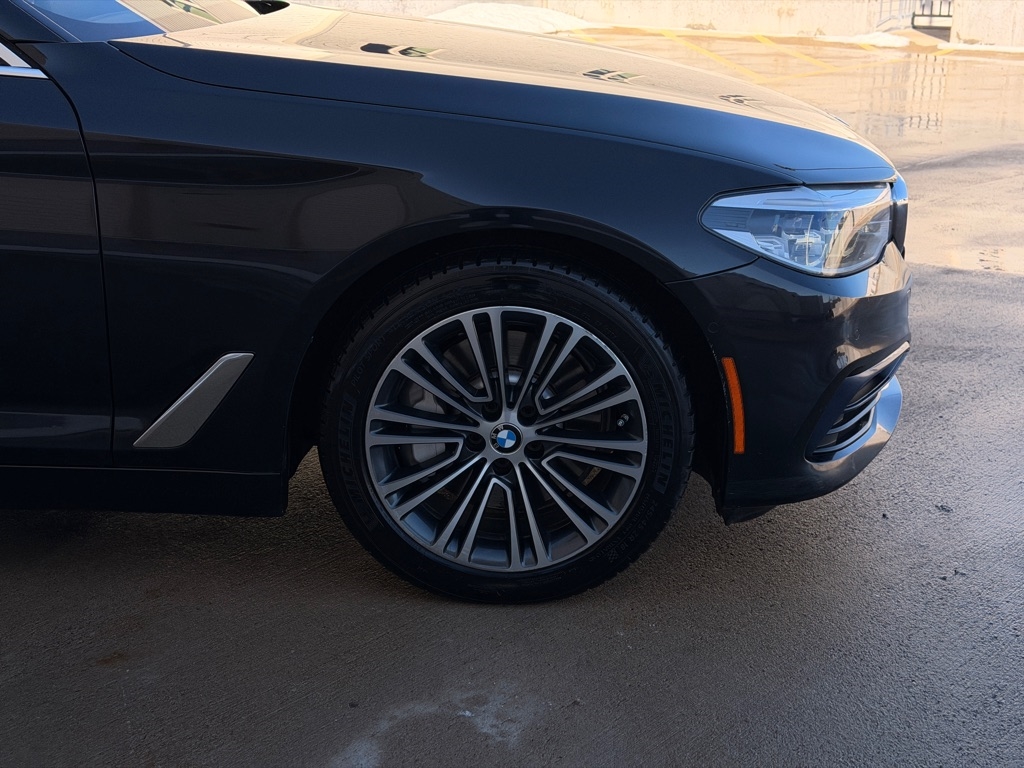 BMW 5-Series 530i xDrive 2017