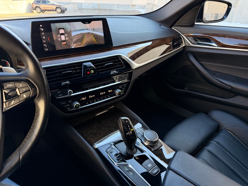 BMW 5-Series 530i xDrive 2017