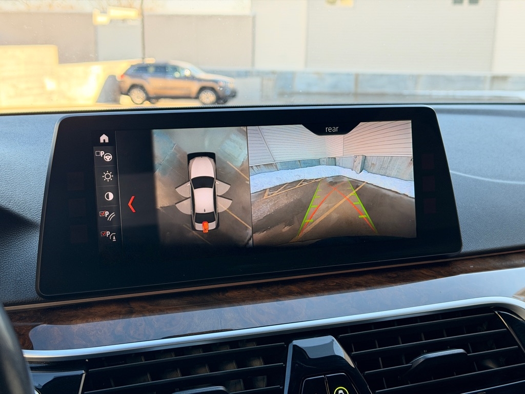 BMW 5-Series 530i xDrive 2017