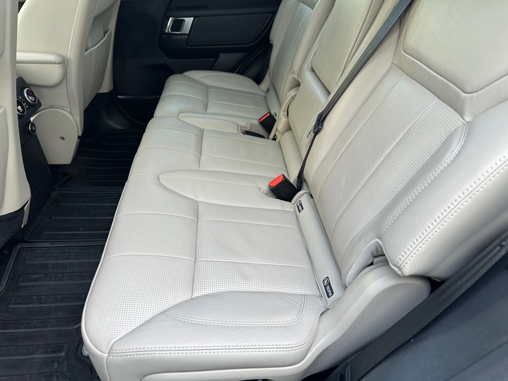 Land Rover Discovery HSE 2018