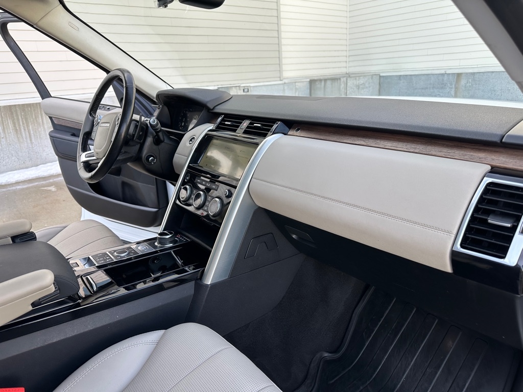 Land Rover Discovery HSE 2018