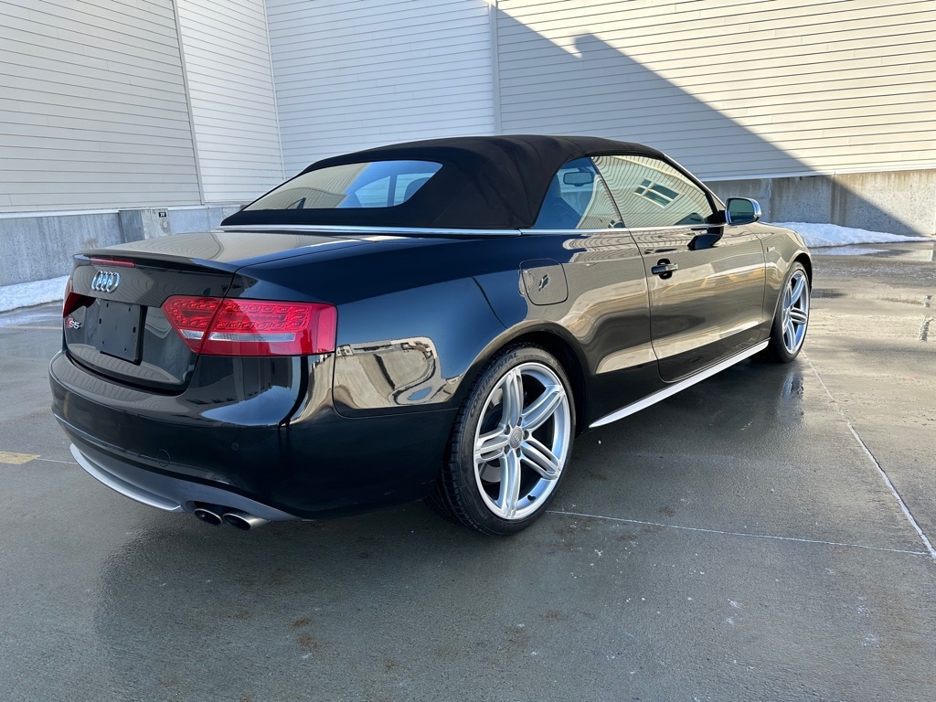 Audi S5 3.0T Cabriolet quattro S tronic 2012