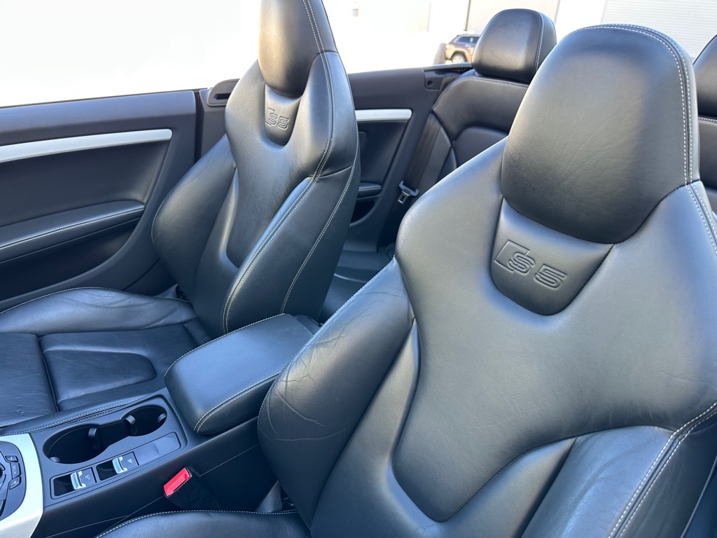 Audi S5 3.0T Cabriolet quattro S tronic 2012