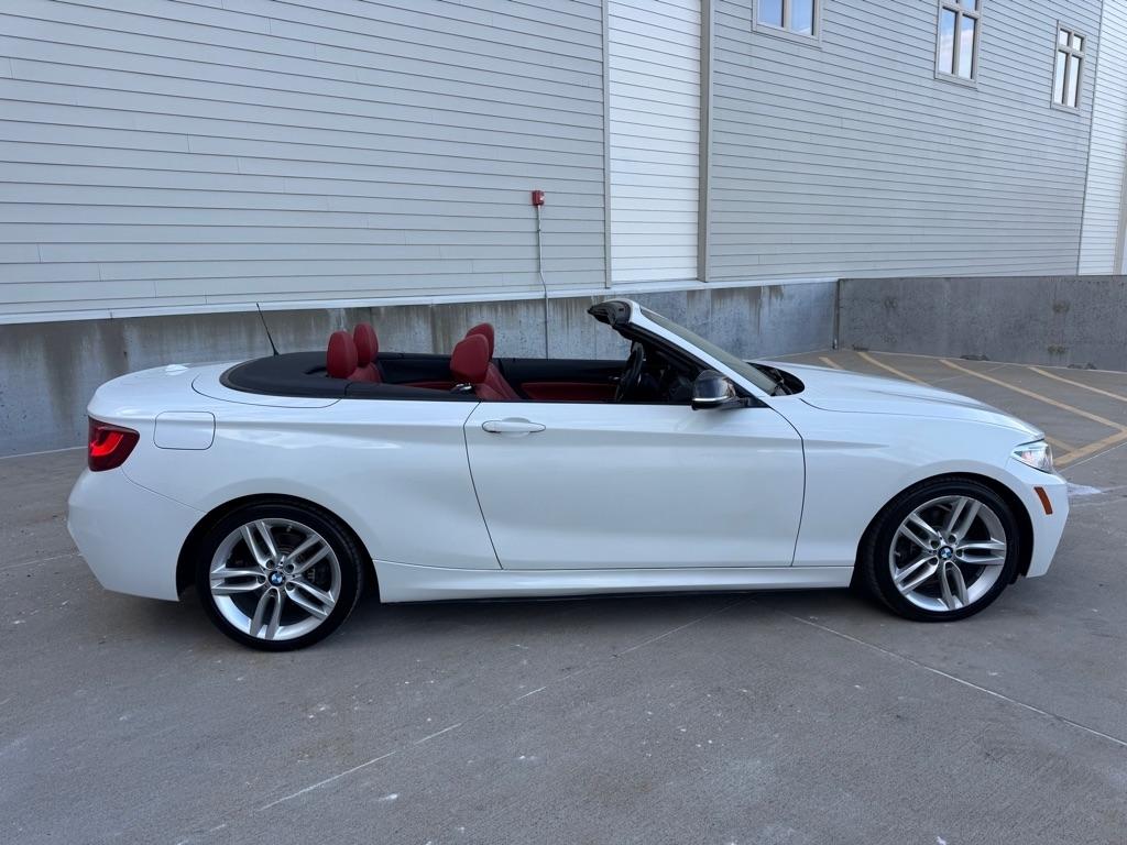 BMW 2-Series 230i Convertible 2017