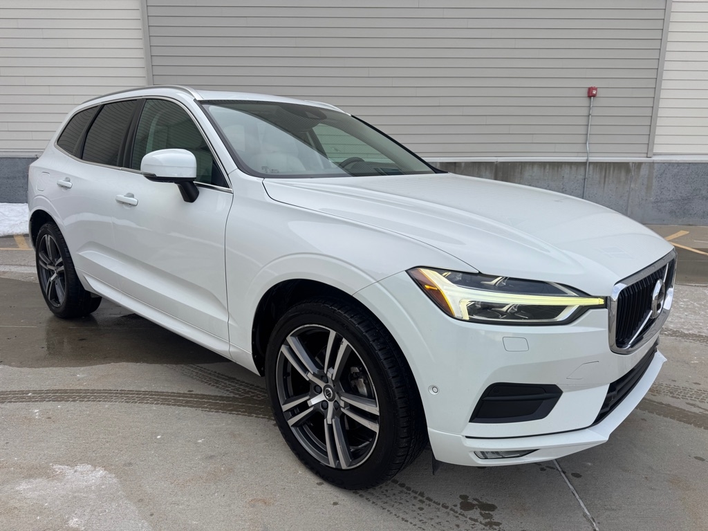 Volvo XC60 T5 Momentum AWD 2019