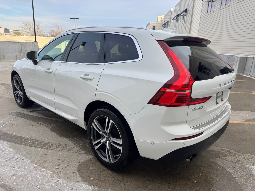 Volvo XC60 T5 Momentum AWD 2019