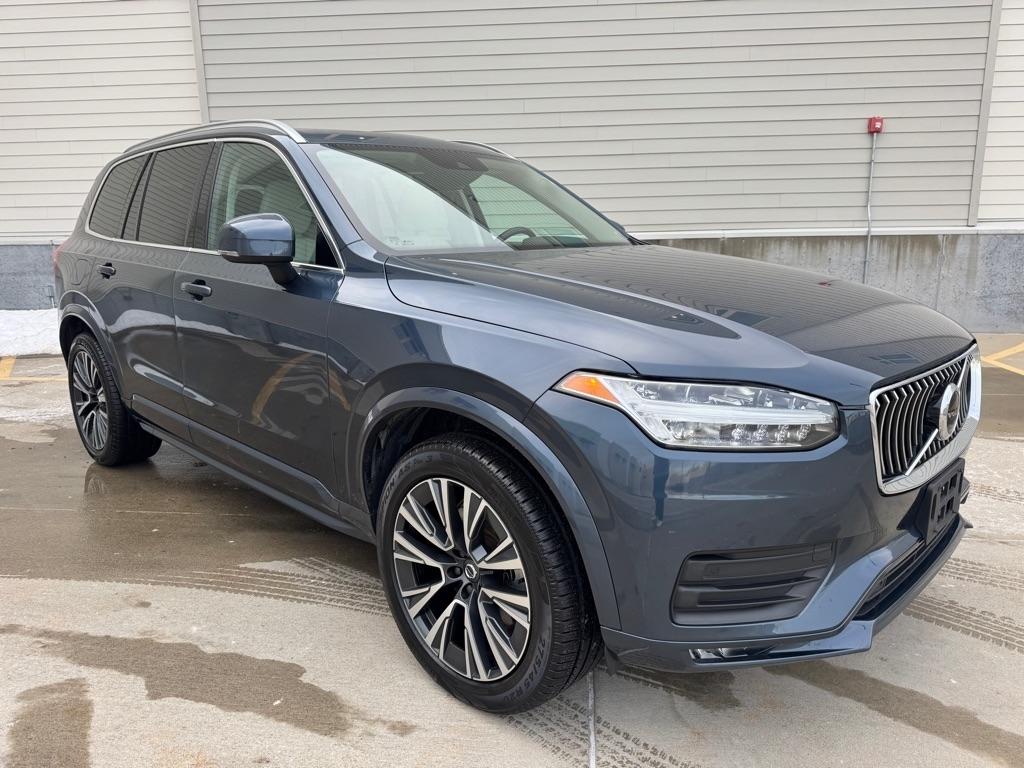 2020 Volvo XC90 T5 Momentum