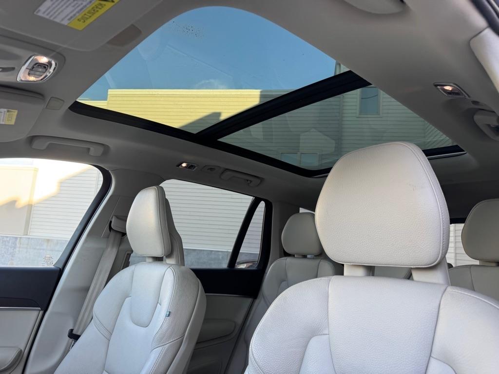 Volvo XC90 T5 Momentum 2020