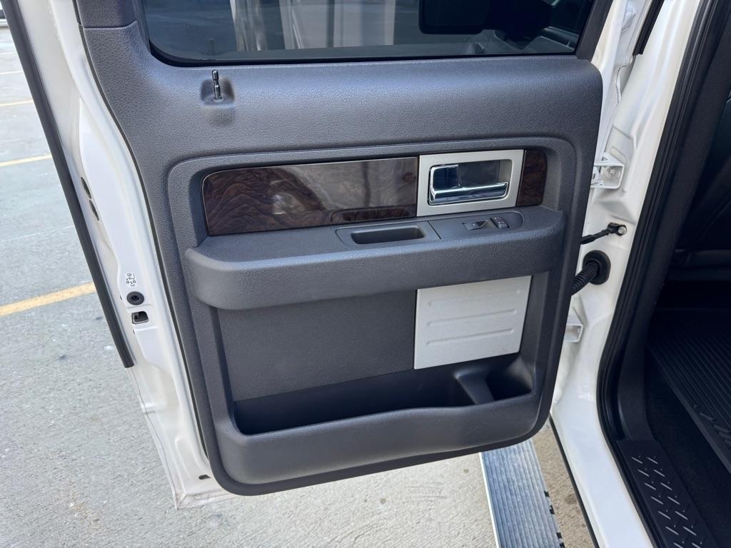 Ford F-150 XL SuperCrew 5.5-ft. Bed 2WD 2014