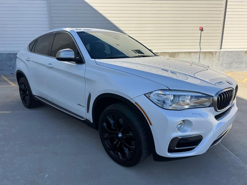 BMW X6 xDrive50i 2015