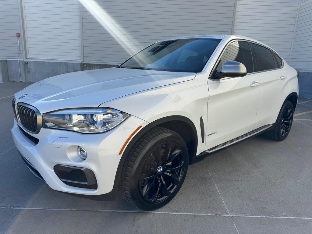 BMW X6 xDrive50i 2015
