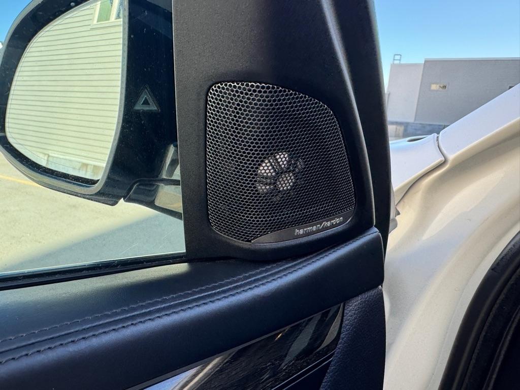 BMW X6 xDrive50i 2015