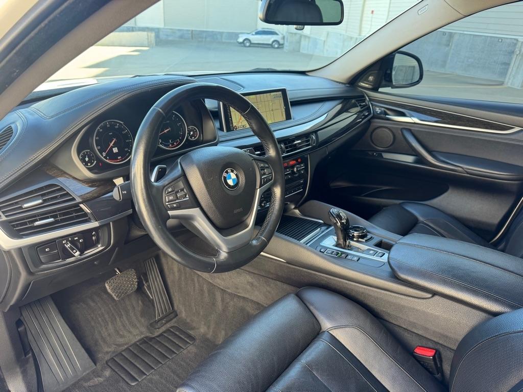 BMW X6 xDrive50i 2015