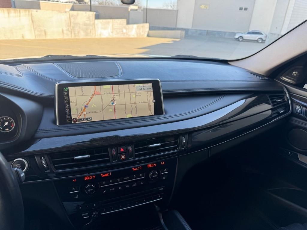 BMW X6 xDrive50i 2015