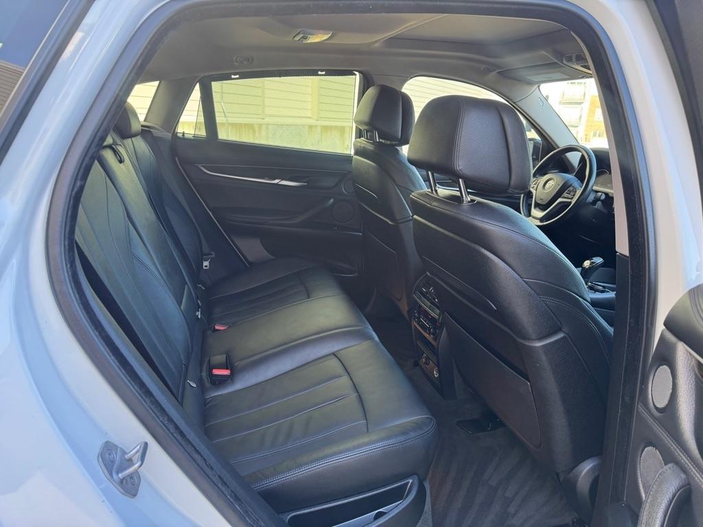 BMW X6 xDrive50i 2015