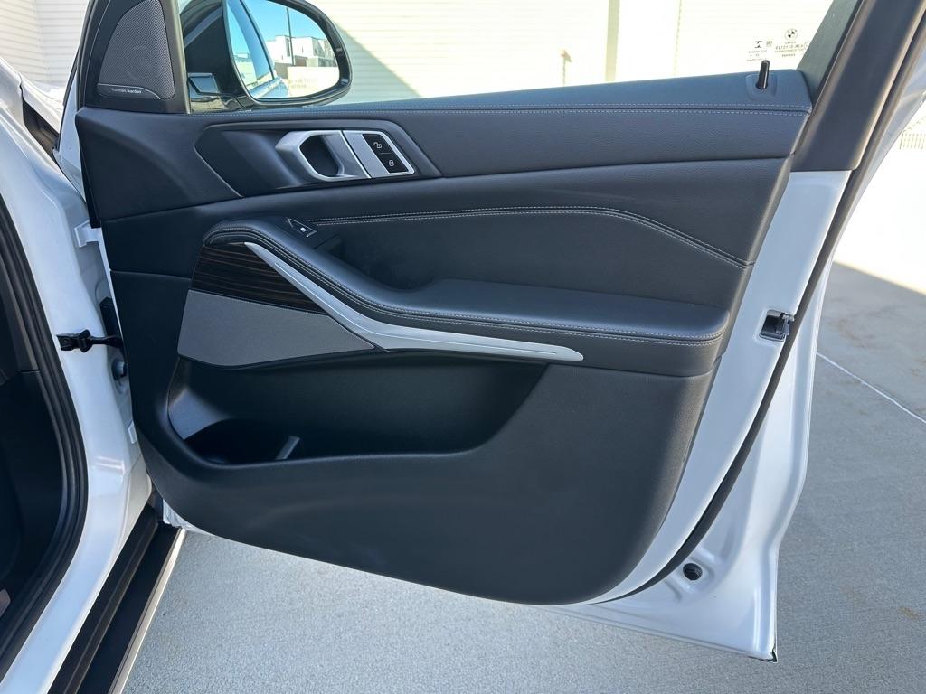 BMW X5 xDrive40i 2021