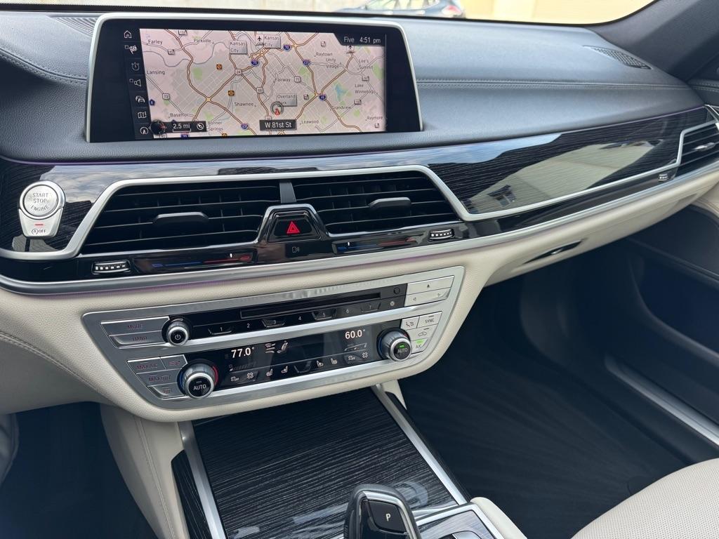 BMW 7-Series 750i xDrive 2017