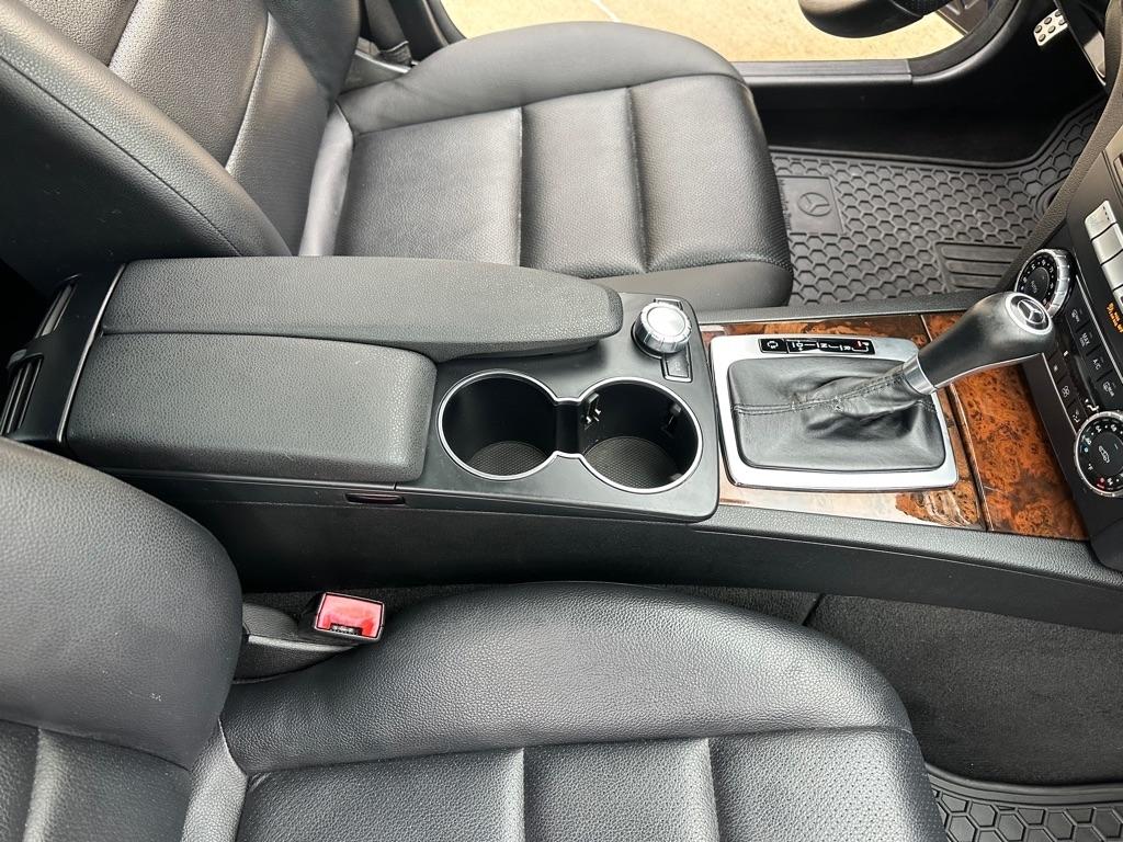 Mercedes-Benz C-Class C300 4MATIC Sport Sedan 2013