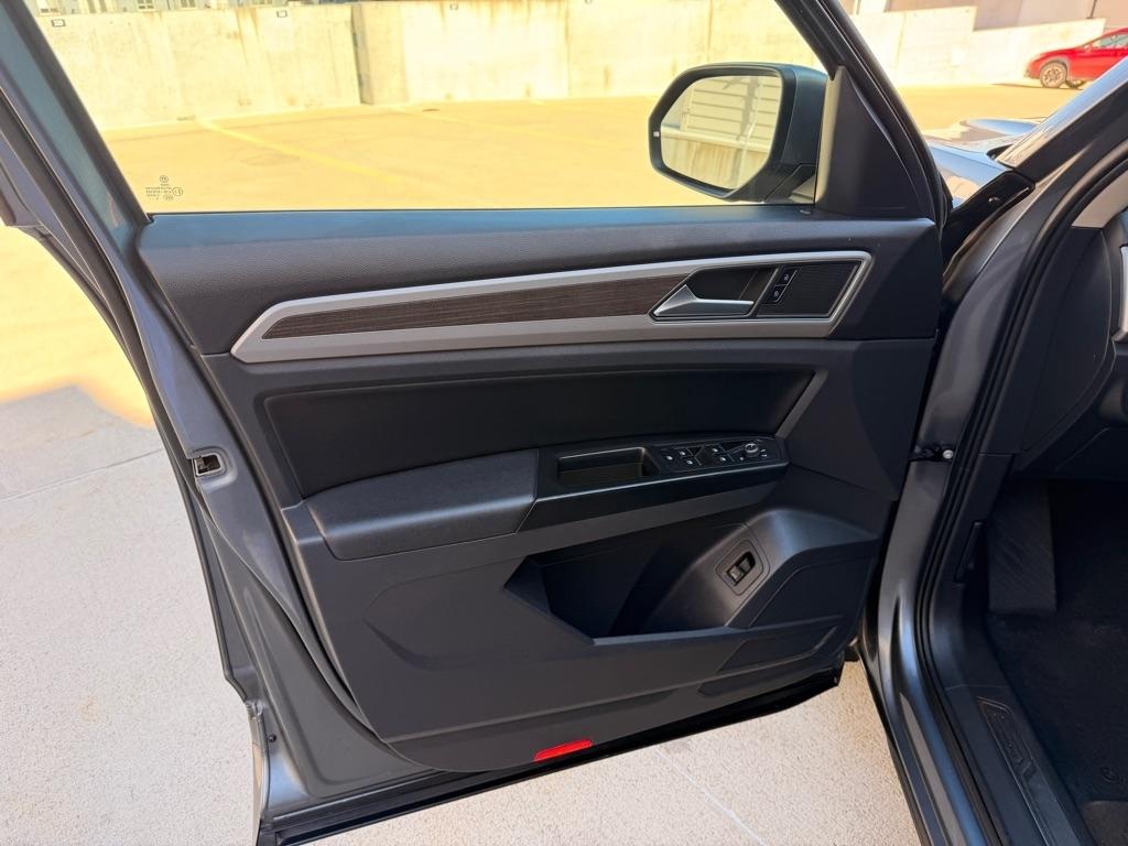 Volkswagen Atlas V6 SEL R-Line 4MOTION 2019