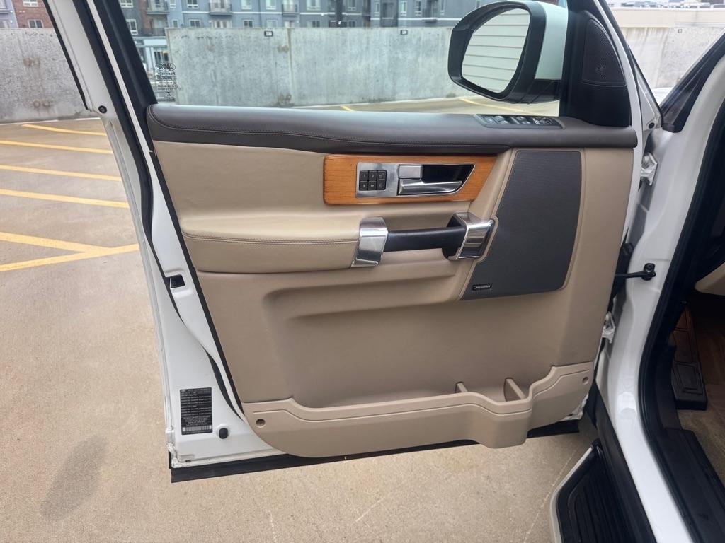 Land Rover LR4 HSE Luxury 2015