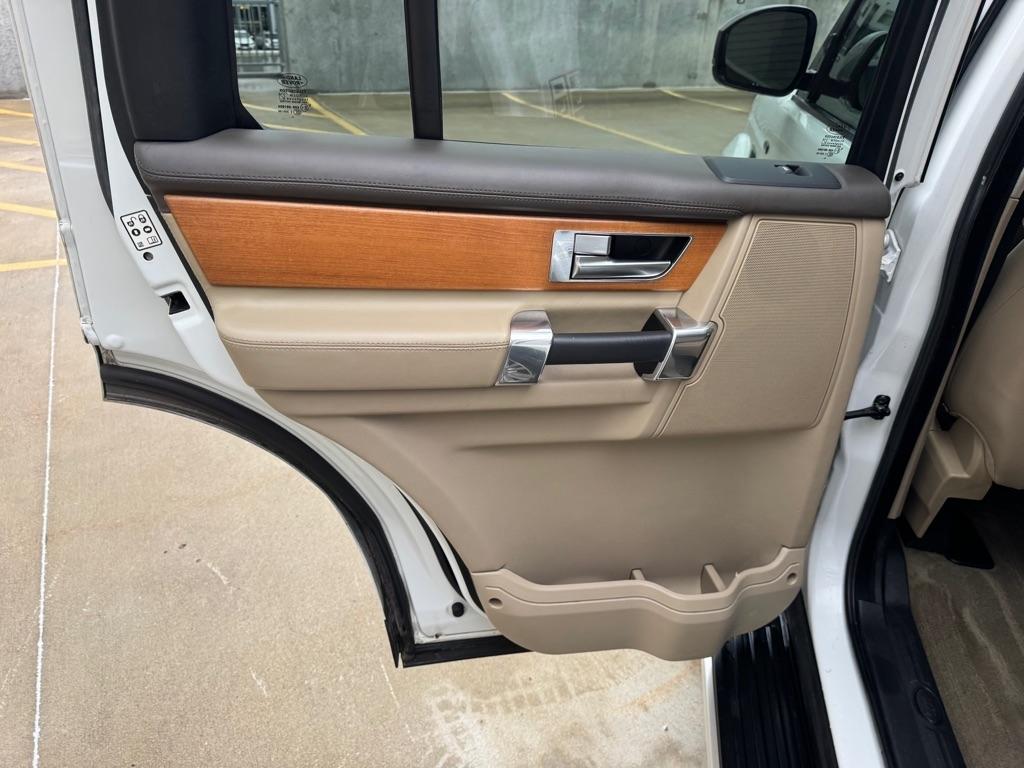Land Rover LR4 HSE Luxury 2015