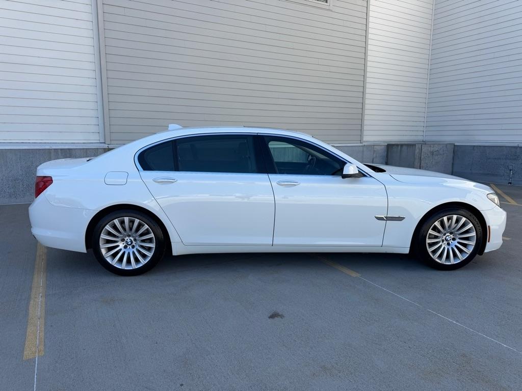 BMW 7-Series 750Li 2012