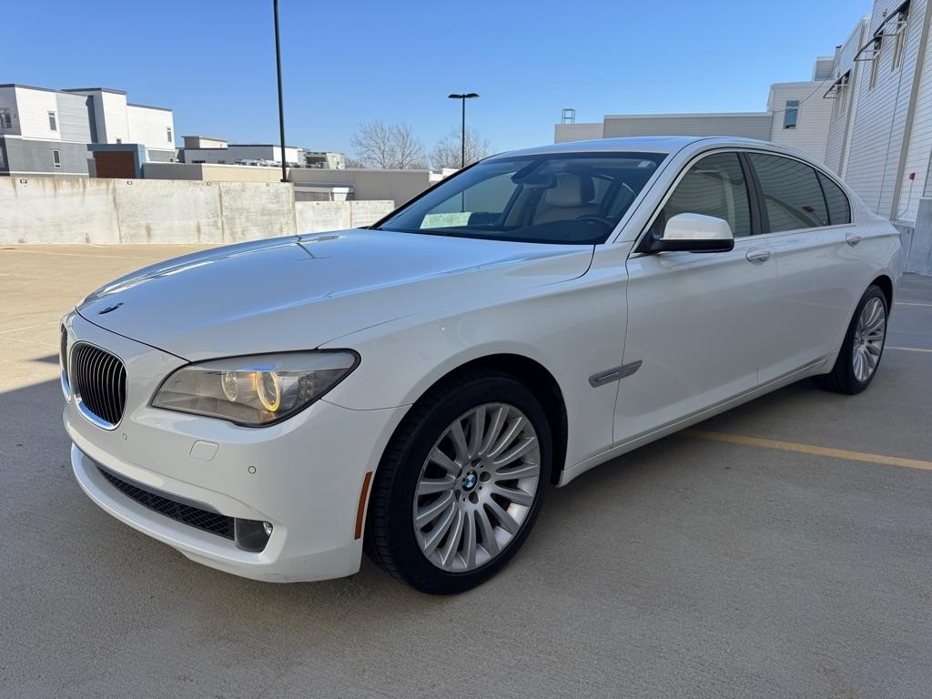 BMW 7-Series 750Li 2012