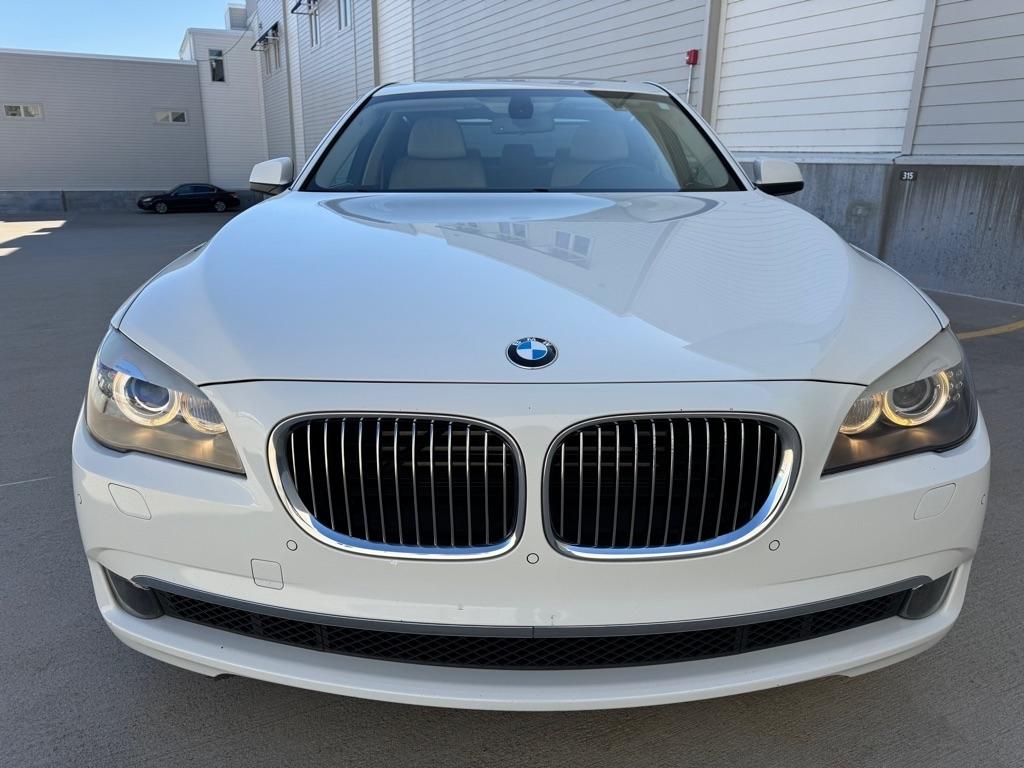 BMW 7-Series 750Li 2012