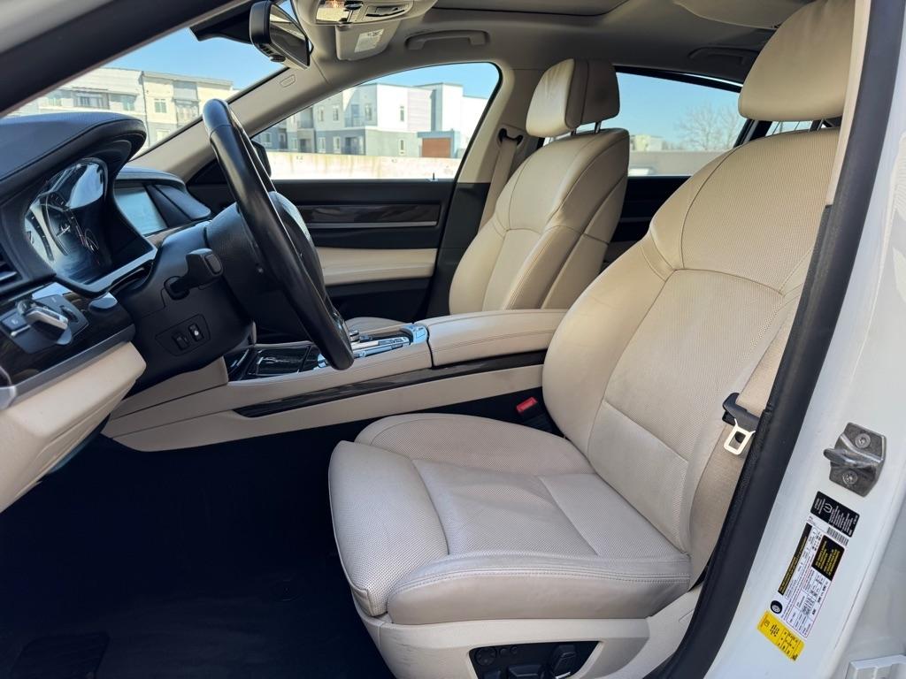 BMW 7-Series 750Li 2012