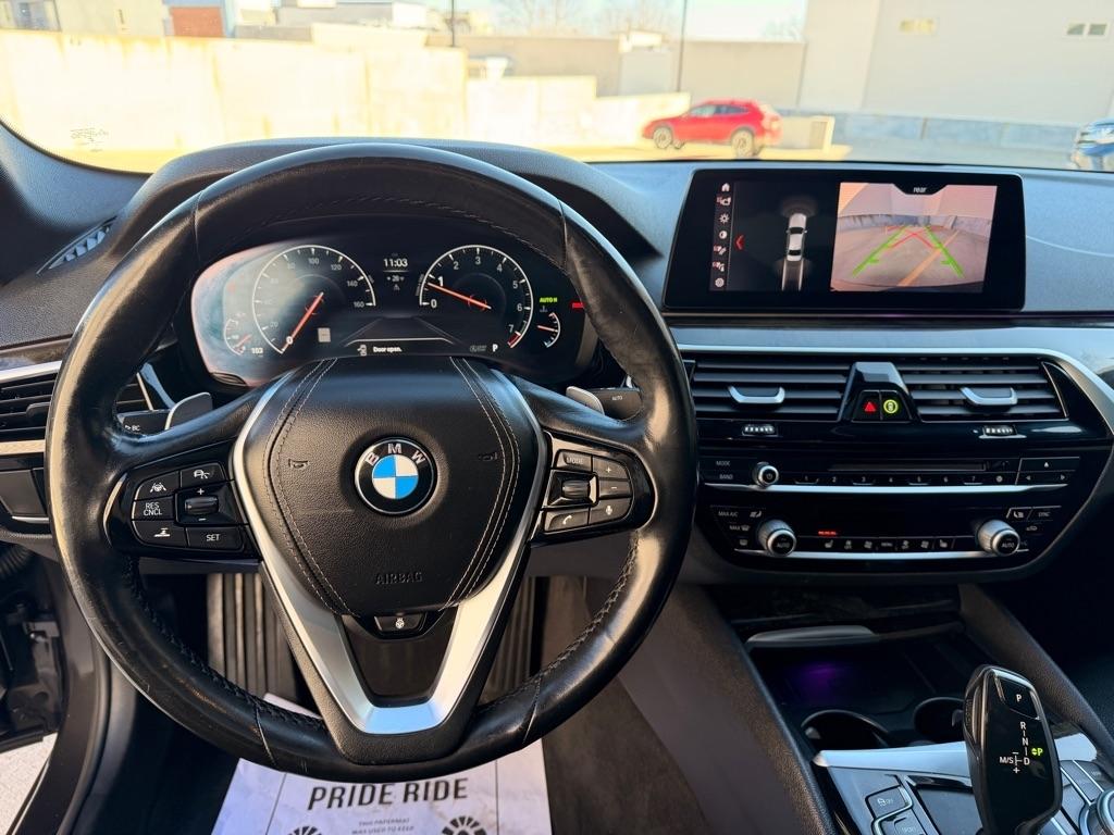 BMW 5-Series 530i xDrive 2019