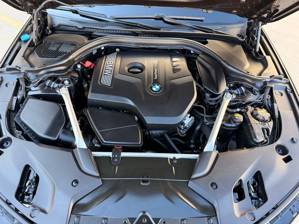 BMW 5-Series 530i xDrive 2019