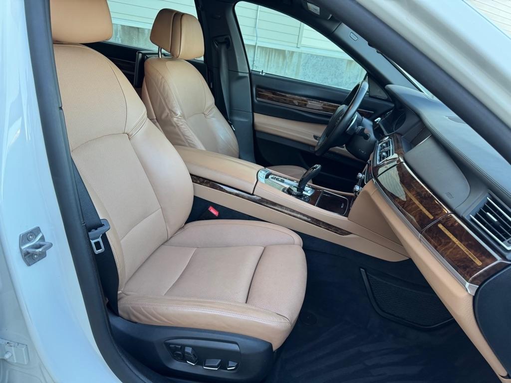 BMW Alpina B7 LWB xDrive 2015