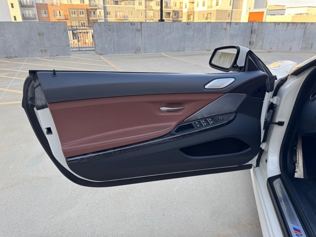 BMW 6-Series 640xi Convertible 2014