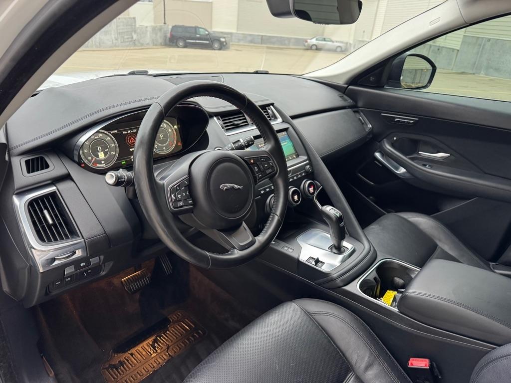 Jaguar E-Pace SE 2018