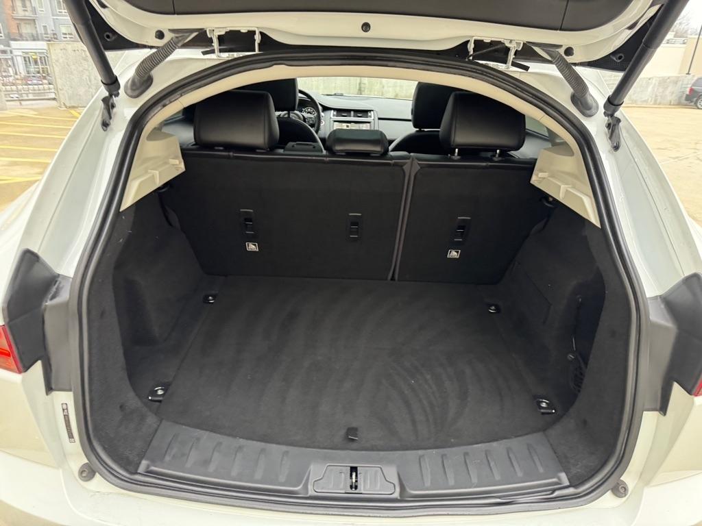 Jaguar E-Pace SE 2018