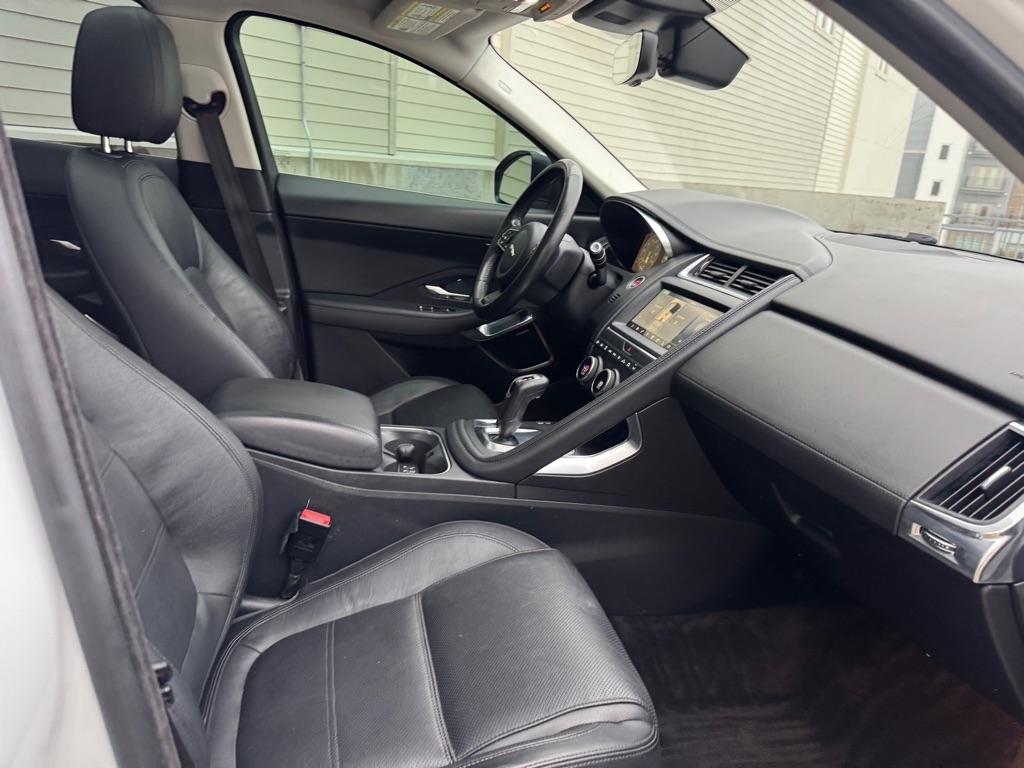 Jaguar E-Pace SE 2018