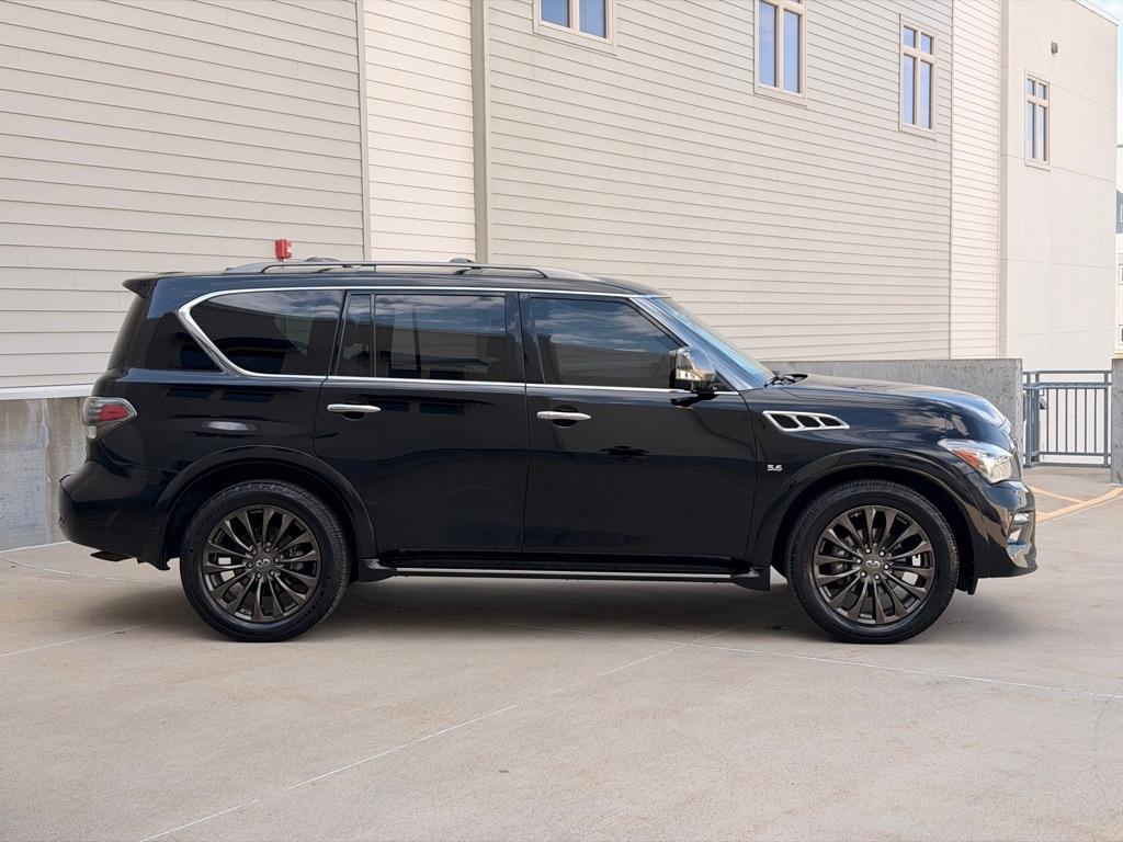 Infiniti QX80 Limited 4WD 2017