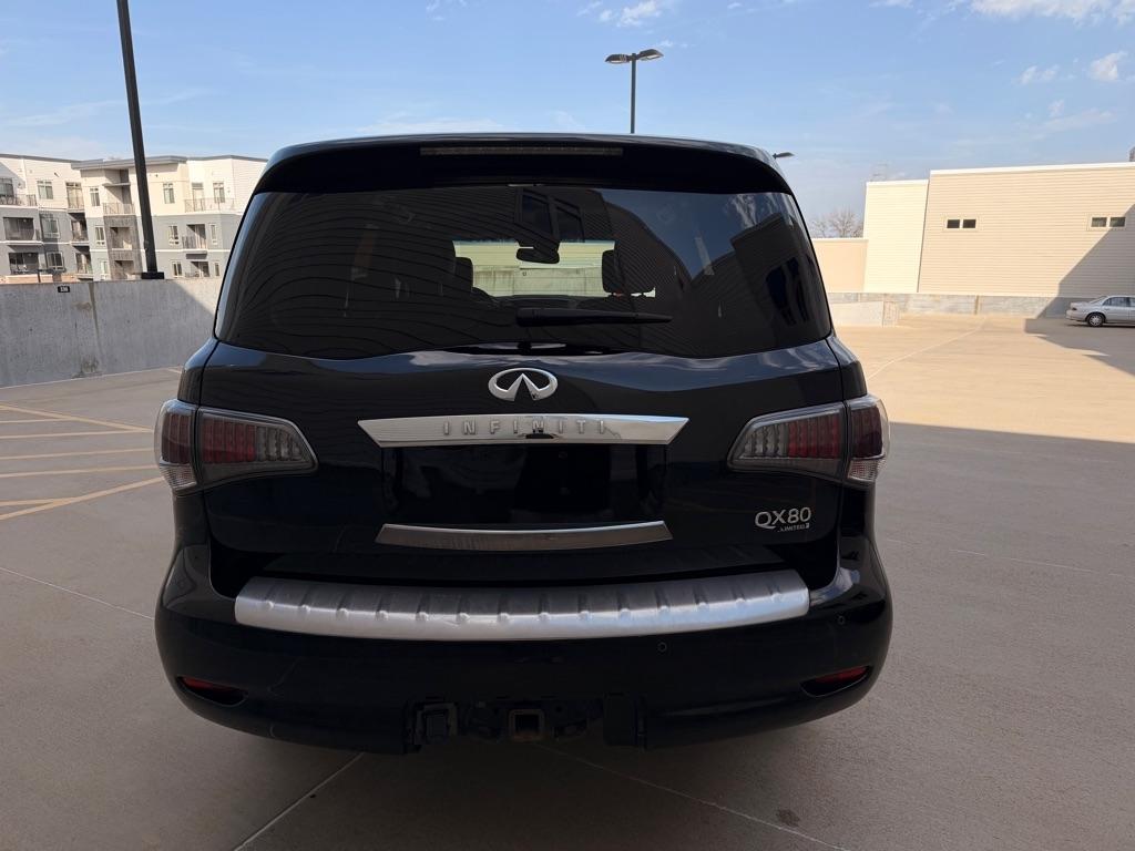 Infiniti QX80 Limited 4WD 2017