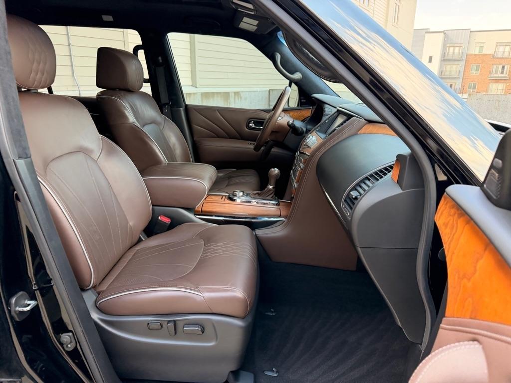 Infiniti QX80 Limited 4WD 2017