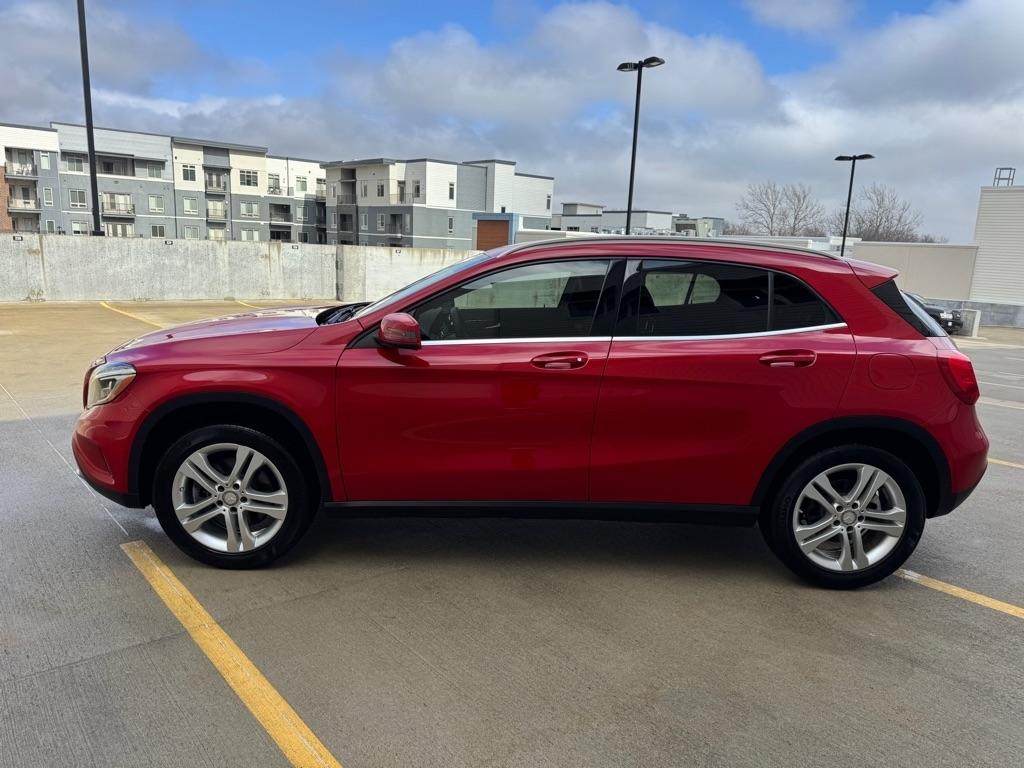 Mercedes-Benz GLA-Class GLA250 4MATIC 2015