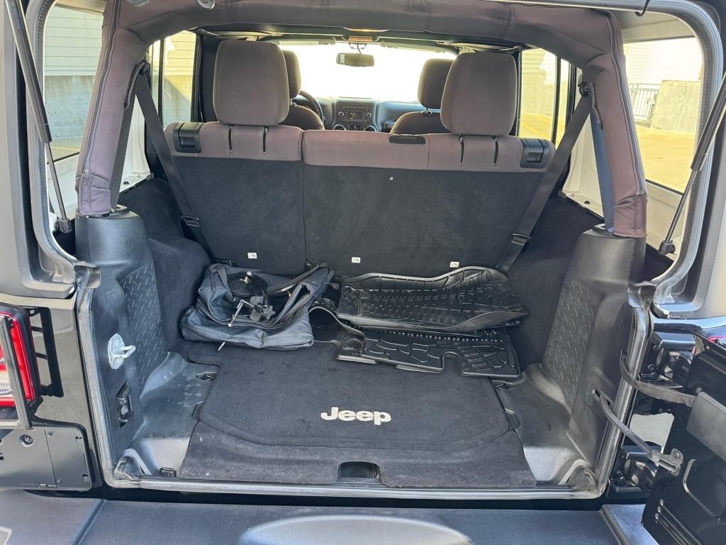 Jeep Wrangler Unlimited Sport 4WD 2015