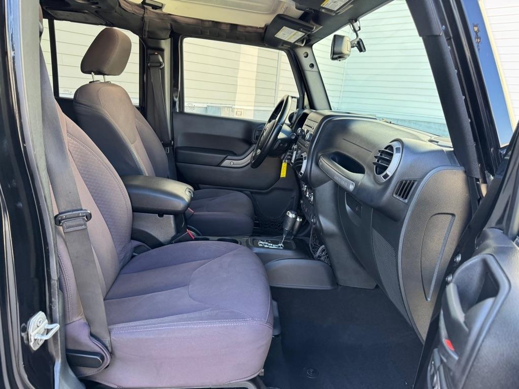 Jeep Wrangler Unlimited Sport 4WD 2015